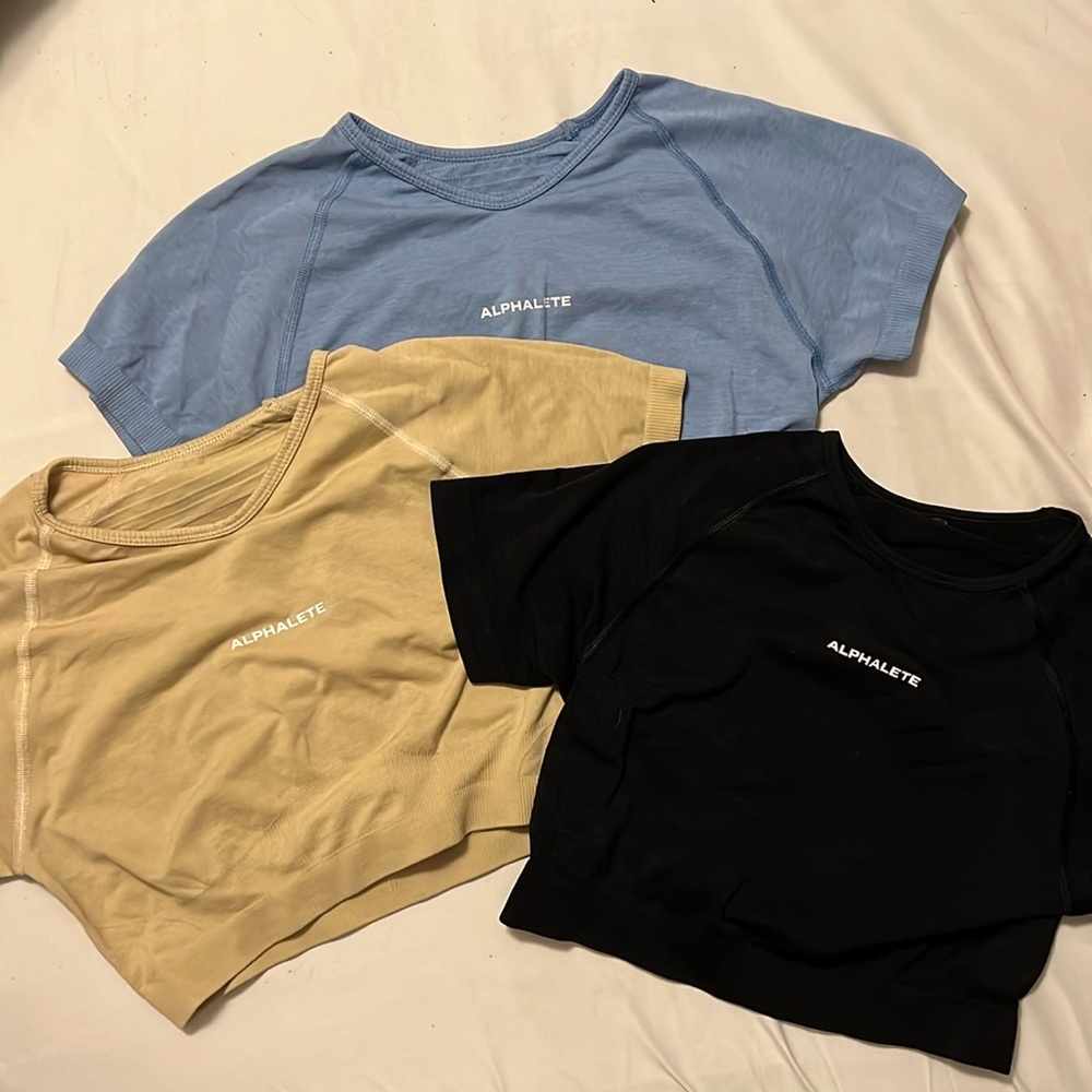 Alphalete crop tops